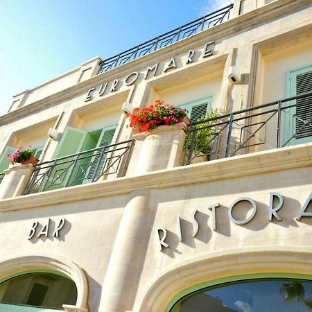 Hotel Euromare Castro  Bagian luar foto